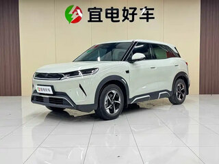 2025 BYD Yuan Up 45.12 kWh, зелёный, 2301255 рублей, вид 1