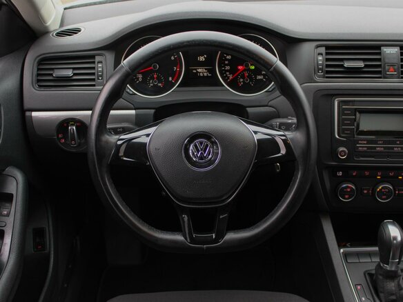 2016 Volkswagen Jetta VI Рестайлинг, белый, 1200000 рублей - вид 13