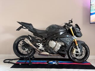 2018 BMW S 1000 R, серый, 1250000 рублей, вид 1