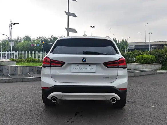 2022 BMW X1 Long 20Li sDrive II (F48) Рестайлинг, белый, 2100000 рублей - вид 5