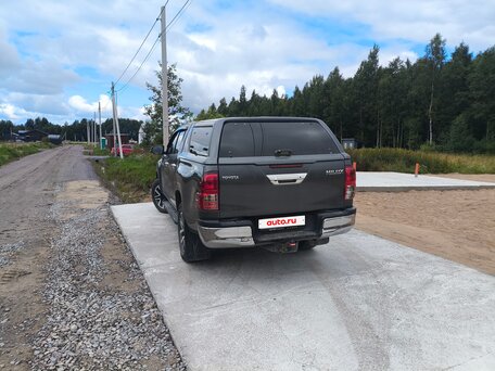 2016 Toyota Hilux VIII, серый, 3250000 рублей, вид 4