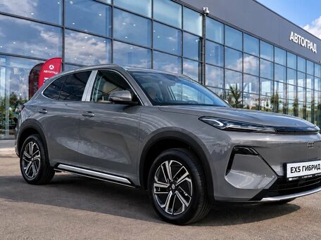 2026 Geely EX5 Гибрид EM-R, серый, 3829990 рублей, вид 1