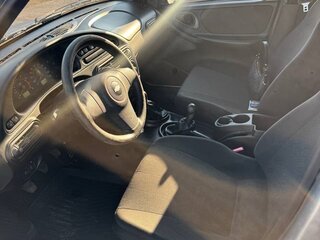 2010 Chevrolet Niva I Рестайлинг, серебристый, 400000 рублей, вид 5