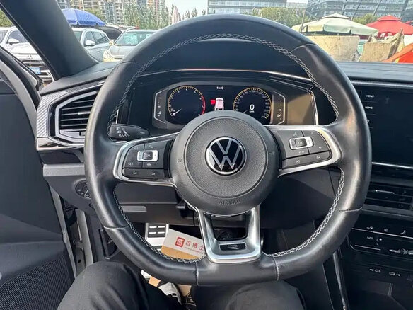 2023 Volkswagen Tayron I Рестайлинг, белый, 2457000 рублей - вид 4