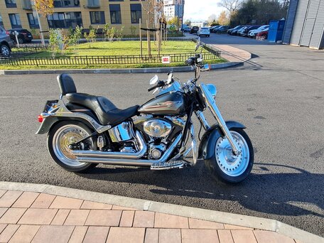 2007 Harley-Davidson Fat Boy, чёрный, 999999 рублей, вид 2