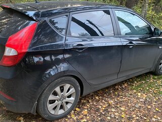 2016 Hyundai Solaris I Рестайлинг, чёрный, 950000 рублей, вид 2
