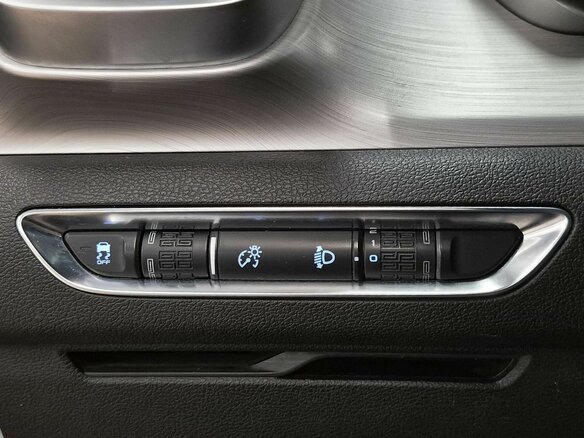 2022 Geely Coolray I, серебристый, 1299000 рублей - вид 21