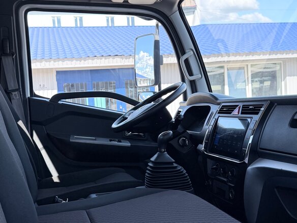 2024 Dongfeng Z55, белый, 2600000 рублей - вид 4