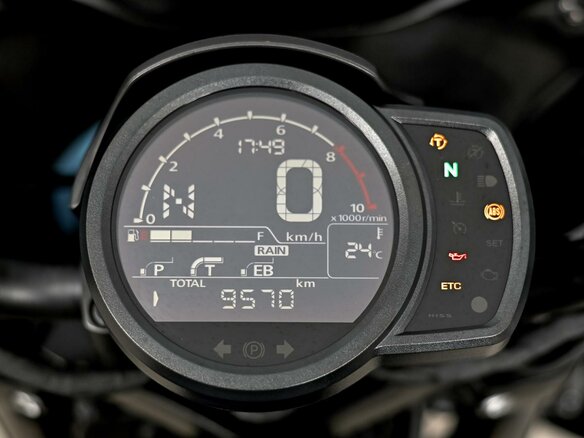 2023 Honda CMX 1100 Rebel, чёрный, 1199000 рублей - вид 8
