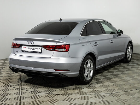 2019 Audi A3 III (8V) Рестайлинг, серебристый, 2099700 рублей - вид 4