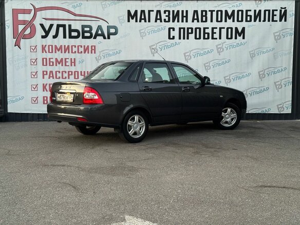 2018 Lada (ВАЗ) Priora I Рестайлинг, серый, 725000 рублей - вид 5