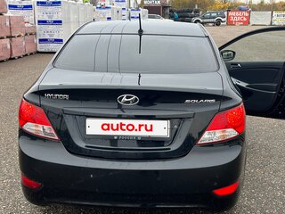 2012 Hyundai Solaris I, чёрный, 760000 рублей, вид 2