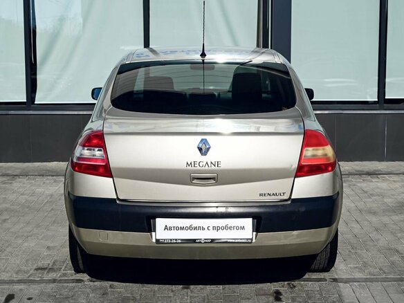 2006 Renault Megane II Рестайлинг, бежевый, 365000 рублей - вид 3