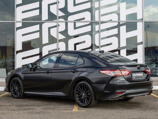 2023 Toyota Camry VIII (XV70) Рестайлинг, чёрный, 3550000 рублей, вид 2