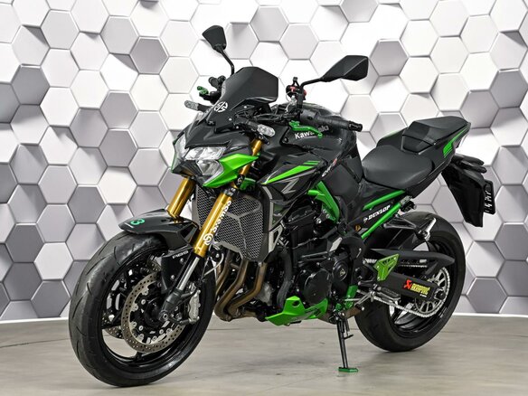 2022 Kawasaki Z 900, чёрный, 1177000 рублей - вид 1