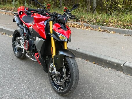 2025 Ducati Streetfighter V2, красный, 2490000 рублей, вид 2