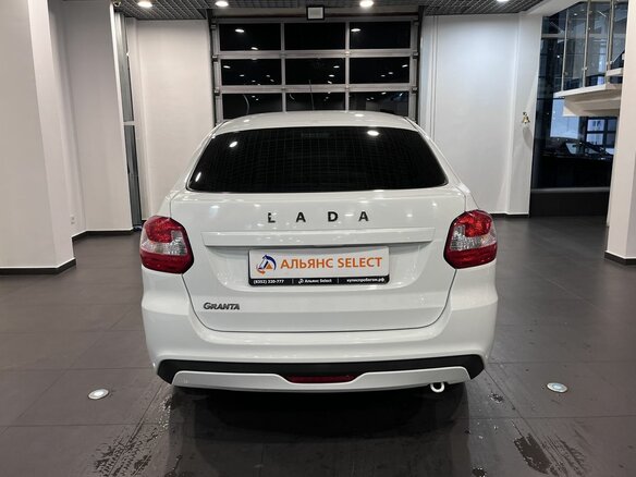 2019 Lada (ВАЗ) Granta I Рестайлинг, белый, 725000 рублей - вид 3
