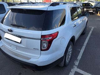 2015 Ford Explorer V, белый, 2200000 рублей, вид 4