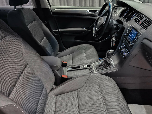 2013 Volkswagen Golf VII, серый, 1200000 рублей - вид 10