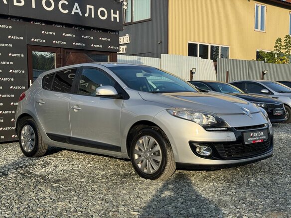 2012 Renault Megane III Рестайлинг, серый, 649000 рублей - вид 3