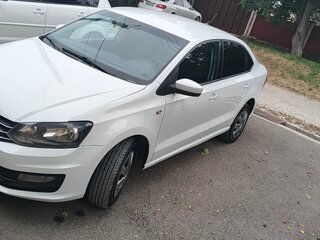 2019 Volkswagen Polo V Рестайлинг, белый, 960000 рублей, вид 1