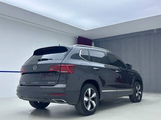 2022 Volkswagen Tharu I, чёрный, 1870000 рублей, вид 4