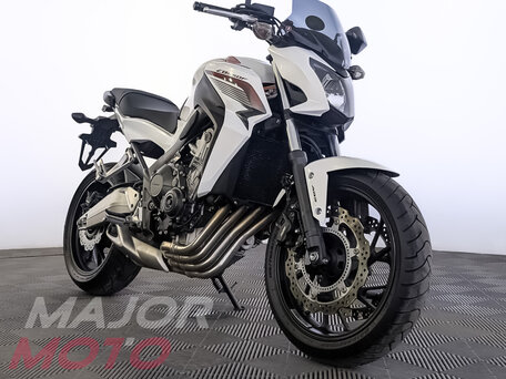 2014 Honda CB 650F, белый, 599000 рублей, вид 5