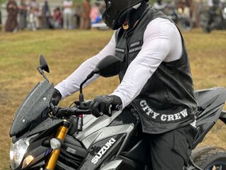 2023 Suzuki GSX-S 750, чёрный, 1000000 рублей, вид 1