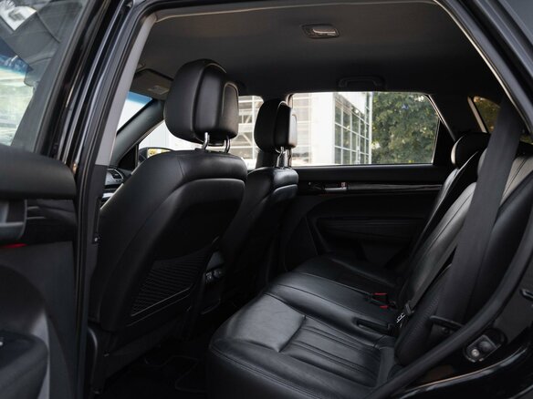 2016 Kia Sorento II Рестайлинг, чёрный - вид 12