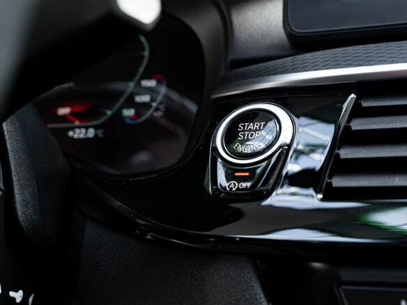 2021 BMW 5 серии 530i xDrive VII (G30/G31/G38) Рестайлинг, белый, 4990000 рублей - вид 14