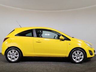 2011 Opel Corsa D Рестайлинг II, жёлтый, 560000 рублей, вид 4