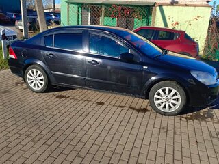 2008 Opel Astra H Рестайлинг, чёрный, 280000 рублей, вид 4