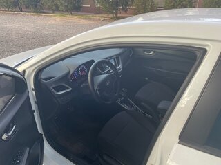 2019 Hyundai Solaris II, белый, 1190000 рублей, вид 4