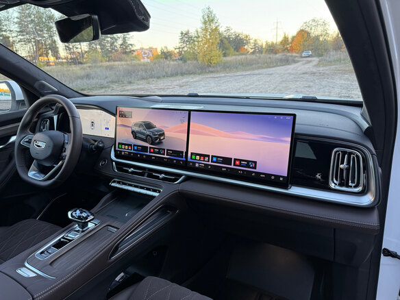 2026 Geely Monjaro (Xingyue L) I Рестайлинг 2 (China Market), белый, 4180000 рублей - вид 23