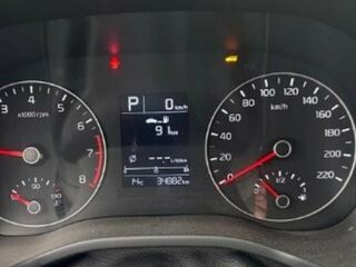 2022 Kia Rio IV Рестайлинг, чёрный, 1120000 рублей, вид 4