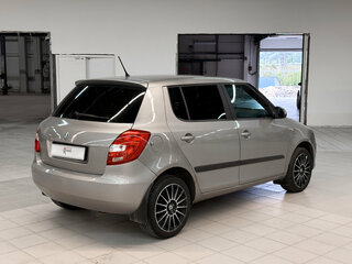 2011 Skoda Fabia II Рестайлинг, серый, 686000 рублей, вид 5