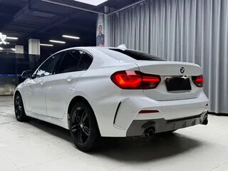 2023 BMW 1 серии 120i III (F52) Рестайлинг, белый, 1630084 рублей, вид 5