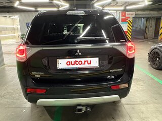 2014 Mitsubishi Outlander III Рестайлинг, чёрный, 1230000 рублей, вид 4