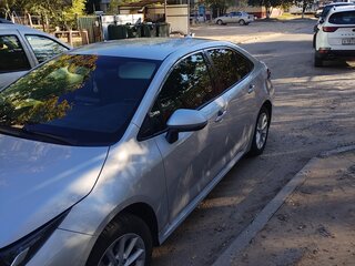 2020 Toyota Corolla XII (E210), серебристый, 1700000 рублей, вид 2