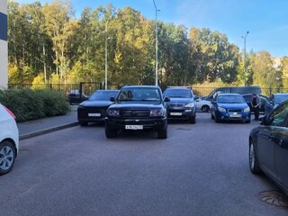 1998 Toyota Land Cruiser 100 Series, зелёный, 1350000 рублей, вид 4