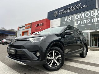 2016 Toyota RAV4 IV (XA40) Рестайлинг, чёрный, 2140000 рублей, вид 3