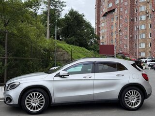 2017 Mercedes-Benz GLA 180 I (X156), бежевый, 1700000 рублей, вид 5