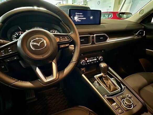 2025 Mazda CX-5 II Рестайлинг, чёрный, 3910000 рублей - вид 6