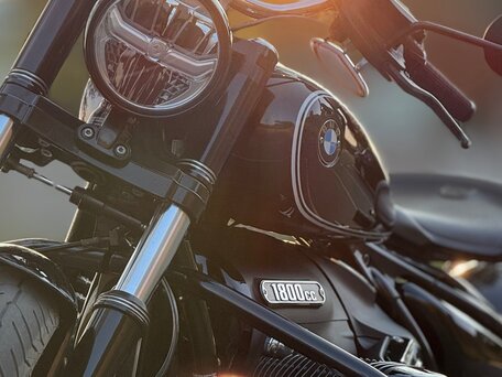 2023 BMW R 18, чёрный, 1870000 рублей, вид 3