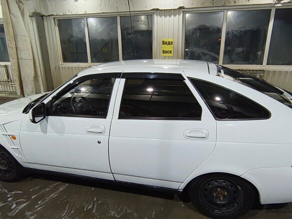 2009 Lada (ВАЗ) Priora I, белый, 290000 рублей - вид 6