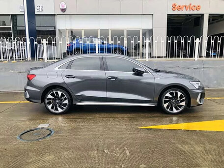2023 Audi A3 35 TFSI Long IV (8Y), серый, 1815000 рублей, вид 4