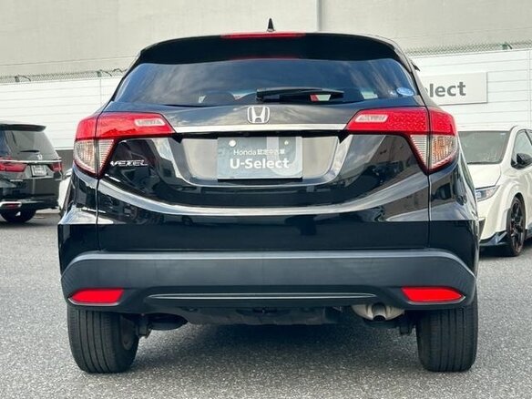 2020 Honda Vezel I Рестайлинг, чёрный, 1400000 рублей - вид 4