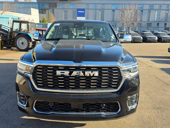 2026 Ram 1500 Crew Cab V Рестайлинг, чёрный, 10600000 рублей - вид 1