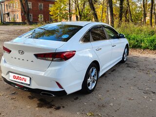 2018 Hyundai Sonata VII (LF) Рестайлинг, белый, 1600000 рублей, вид 3