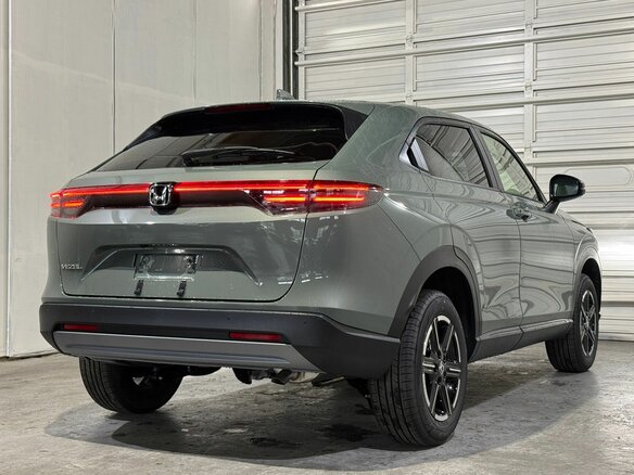 2026 Honda Vezel II Рестайлинг, белый, 1980000 рублей - вид 5